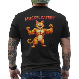 Muscle Soreness Cat Fitness With Cat Motif T-Shirt mit Rückendruck - Geschenkecke