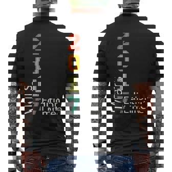 Née En Mars 2017 Édition Limitée Anniversaire Mars 2017 T-shirt imprimé au dos - Cadeauxyz