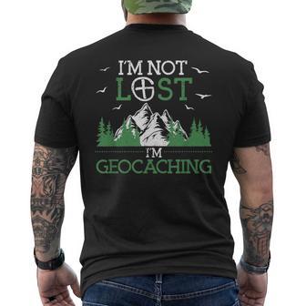 I Am Not Lost I'm Geocaching Geocacher Cache Gps Tracking T-Shirt mit Rückendruck - Geschenkecke