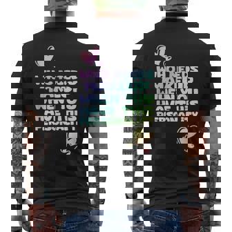 Qui A Besoin De Maquillage Avec Une Personnalité Comme Celle-Ci T-shirt imprimé au dos - Cadeauxyz