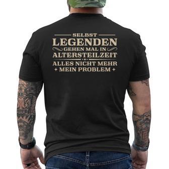 Retirement Work Colleague Approaching Retirement T-Shirt mit Rückendruck - Geschenkecke