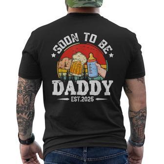 Soon To Be Daddy 2025 Retro Pregnancy Announcement Dad T-Shirt mit Rückendruck - Geschenkecke