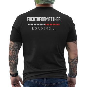 Specialist Information Loading Training Azubi T-Shirt mit Rückendruck - Geschenkecke