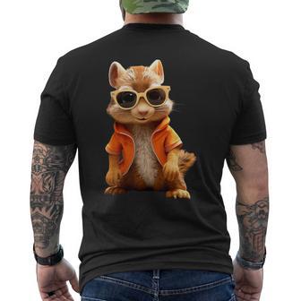 Squirrel With Sunglasses Animal Lovers Cute Rodent T-Shirt mit Rückendruck - Geschenkecke