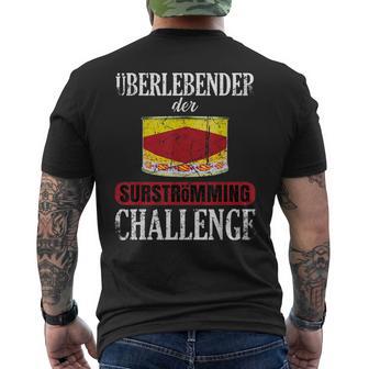 Surströmming Stinkfish From Sweden Survivor Challenge T-Shirt mit Rückendruck - Geschenkecke