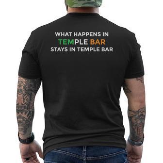 Temple Bar Dublin Irlande What Happens In Temple Bar T-shirt imprimé au dos - Cadeauxyz
