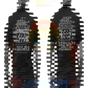 Vintage 1995 Les Legendes Sont Nées En Février 1995 30 Ans T-shirt imprimé au dos - Cadeauxyz