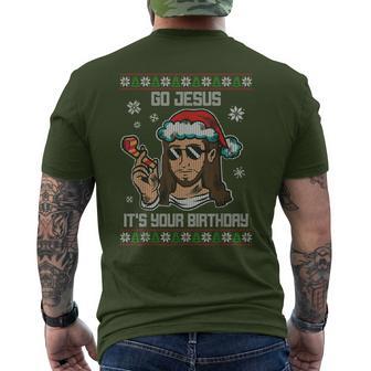 Go Jesus Birthday Ugly Christmas Sweater Christmas Jumper T-Shirt mit Rückendruck - Geschenkecke