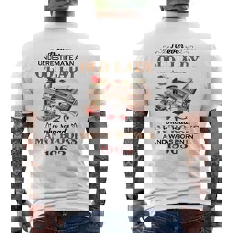 1963 An Old Lady Who Reads Many Books Men's T-shirt Back Print | Mazezy