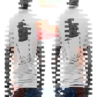 Barre De Chocolat Dans Une Poche T-shirt imprimé au dos - Cadeauxyz