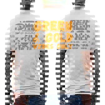 Green And Gold Game Day Groupe Pour Le High School Football T-shirt imprimé au dos - Cadeauxyz