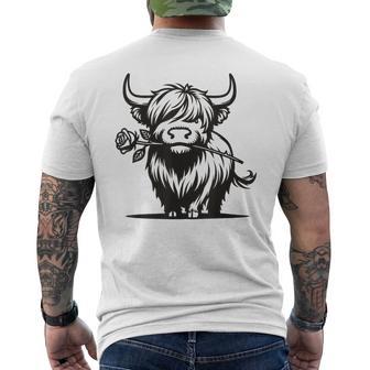 Highland Cow Fleur Bovin Highlandache Highland Écossaise T-shirt imprimé au dos - Cadeauxyz
