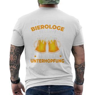 Leader Bierologist For Fighting Acute Underhoping T-Shirt mit Rückendruck - Geschenkecke