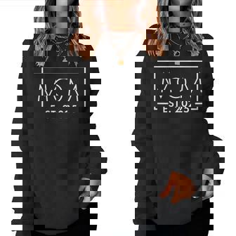 1St Time Mom Est 2025 New First Mommy 2025 Women Sweatshirt - Seseable