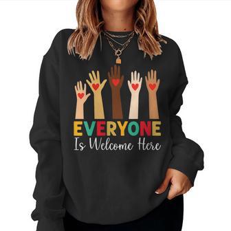 Everyone Is Welcome Here Idaho Women Sweatshirt - Thegiftio UK