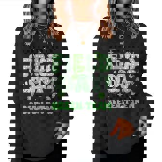 Field Day Green Team Groovy Smile Face Checkered Students Women Sweatshirt | Mazezy