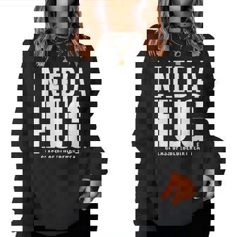 I Need A Huge Glass Of Myrtille Tea Sarcastic Sweat-shirt pour femme - Cadeauxyz