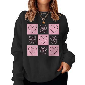 Retro Checkered Valentine Day Heart Coquette Bow Girls Women Sweatshirt - Thegiftio UK