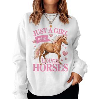 Just A Girl Who Loves Horses Women Sweatshirt - Thegiftio UK