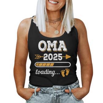 Grandma 2025 Loading Future Grandmother 2025Intage Tank Top Frauen - Geschenkecke