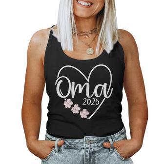 Grandma 2025 Pregnancy Announcement Grandma 2025 Tank Top Frauen - Geschenkecke