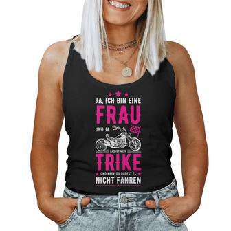 Women's Bin Eine Frau Und Ja Mein Trike Tank Top Frauen - Geschenkecke