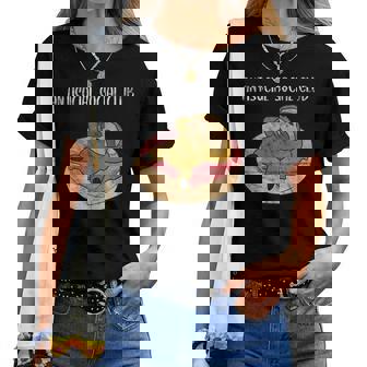 Antisocial Social Club Sloth Library Bookworm Book T-shirt femme - Cadeauxyz