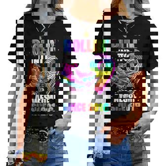 Birthday Roller Skating 9Th Girls Rollin Into 9 Skate Party Women T-shirt | Mazezy