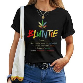 Retro Vintage Aunt Wear Bluntie Aunt Weed Women T-shirt - Thegiftio UK