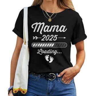 Mama 2025 Loading For Future Mother Pregnancy T-shirt Frauen - Geschenkecke