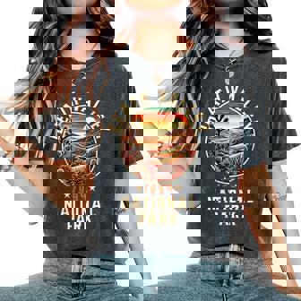 Coucher De Soleil De Deathalley Dans Le Nevada Souvenir Usa T-shirt oversize confortable pour femme - Cadeauxyz