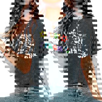Groovy Just A Girl From Bronx New York Mother's Day 2023 Women's Oversized Comfort T-Shirt | Mazezy