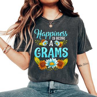 Happiness Is Being A Grams Cute Floral Women's Oversized Comfort T-Shirt - Thegiftio UK