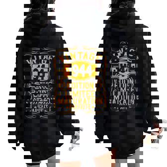 Né En 1944 Anniversaire Et Millésime 1944 Humour Original Sweat à capuche oversize pour femme avec imprimé dans le dos - Cadeauxyz