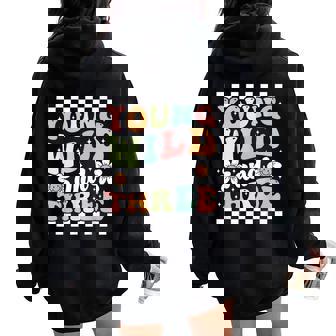 Young Wild And Three Cute Daisy Groovy 3Rd Birthday Party Women Oversized Hoodie Back Print - Seseable