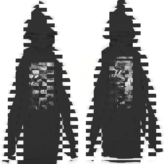 Bigfoot & Alien Sasquatch Rock On Hand Sign Ufo Selfie Hoodie | Mazezy
