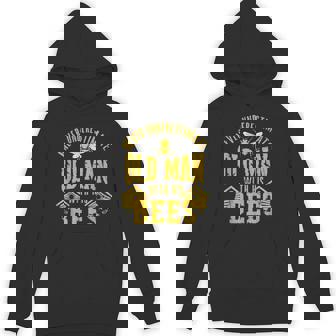 Never Underestimate An Old Man Beekeeper Vintage Unisex Hoodie - Monsterry