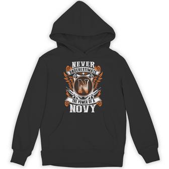 Never Underestimate The Power Of Novy Novy Name Hoodie - Thegiftio UK