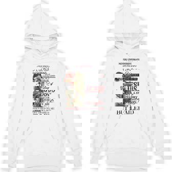 1990 A Woman Who Is Daughter Of God Hoodie | Mazezy