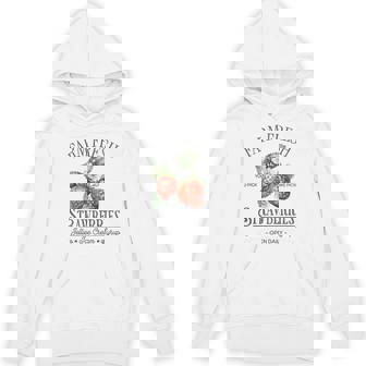 Farm Fresh Strawberries Vintage Strawberry Farmers Farm Hoodie | Seseable UK