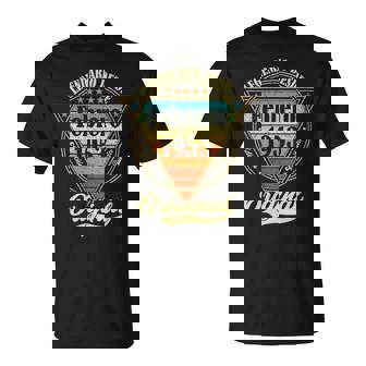 72 Cumpleaños Nacido En Febrero De 1953Intage 72 Años Cuello Camiseta unisex - Regaloses