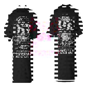 75 Year Old Made In 1950 Floral 75Th Birthday Women T-Shirt - Monsterry