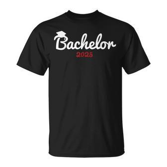 Bachelor Hut 2025 Abschluss Geschenk Bachelorabschluss T-Shirt - Geschenkecke