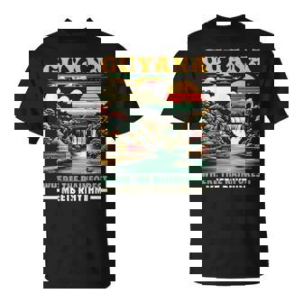 Born In Guyana Flag Travel Country Guyanese Pride T-Shirt - Thegiftio UK