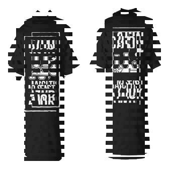 Científico Loco En El Trabajo Experimentos De Laboratorio Niños Es Hombres Camiseta unisex - Regaloses