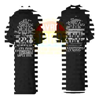 Les Legendes Sont Nées En Avril 1980 45 Ansintage 1980 T-Shirt - Cadeauxyz