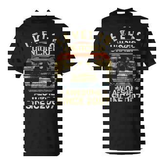 Level 18 Unlocked 18Th Birthday 18 Year Old Gamer Bday T-Shirt | Mazezy