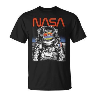 Nasaintage Astronaut Moon Walk Reflection Graphic T-Shirt - Geschenkecke