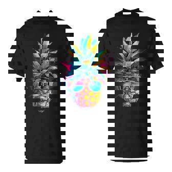 Pineapple Wears Sunglasses And Enjoys The Party Holiday T-Shirt - Geschenkecke