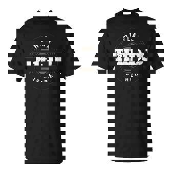 Relax The Dj Is Here Musique Dj T-Shirt - Cadeauxyz